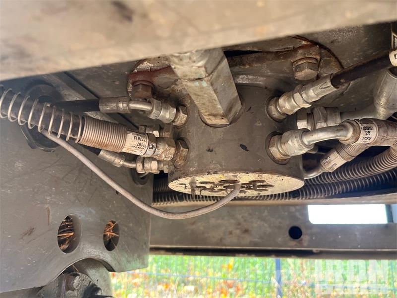 Bobcat E55W Wheel Excavator Bagri na kolesih