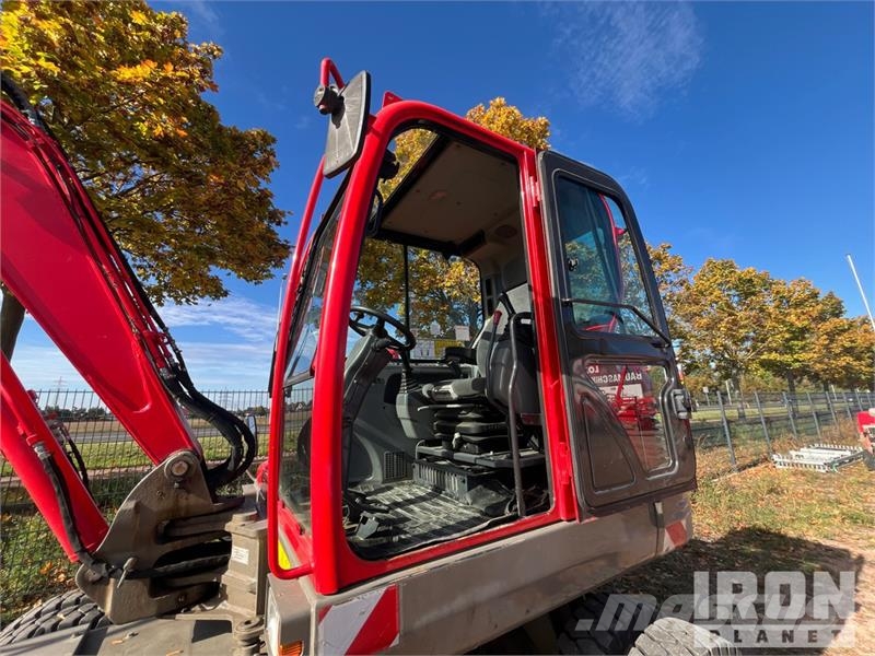 Bobcat E55W Wheel Excavator Bagri na kolesih