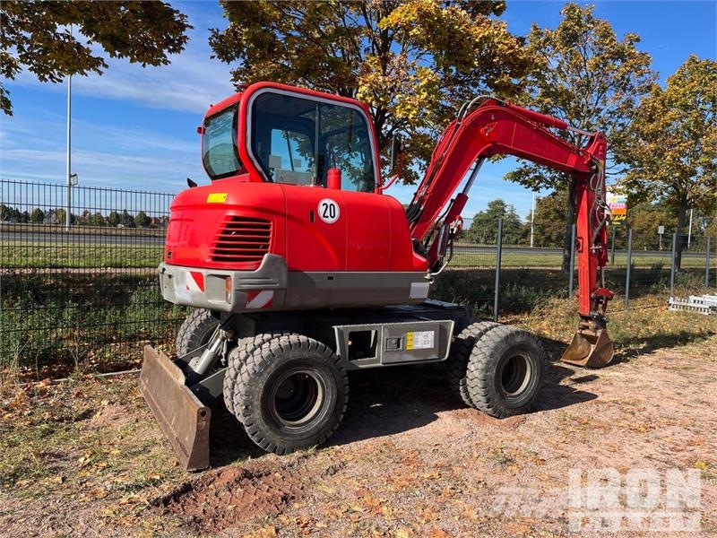 Bobcat E55W Wheel Excavator Bagri na kolesih
