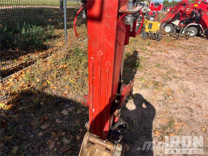 Bobcat E55W Wheel Excavator Bagri na kolesih