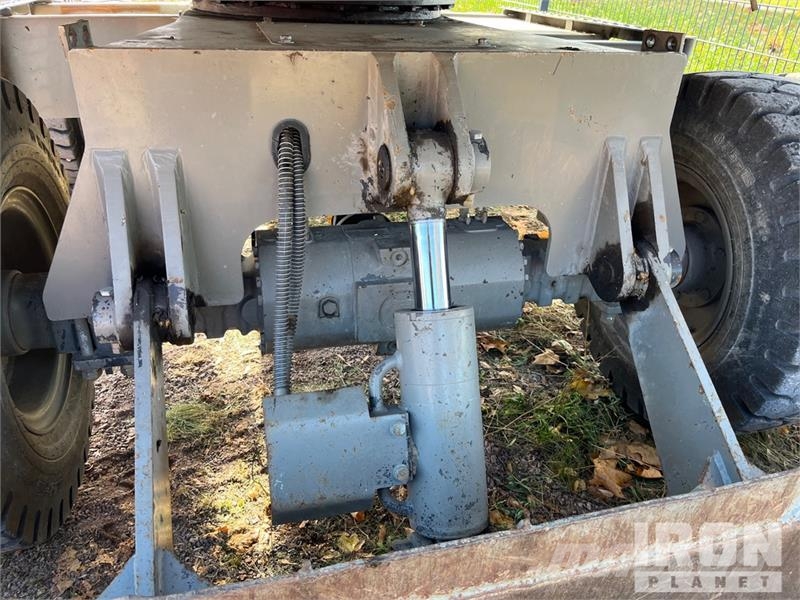 Bobcat E55W Wheel Excavator Bagri na kolesih