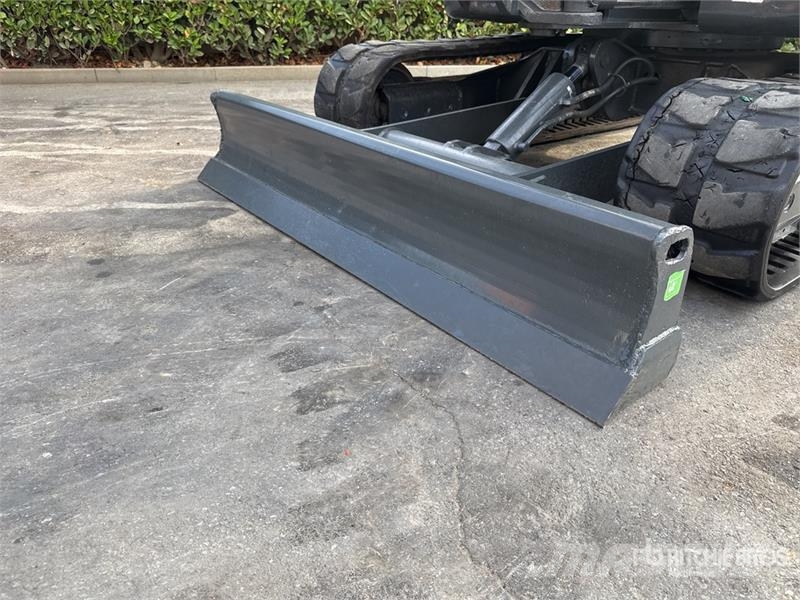 Bobcat E60 Mini Excavator Miniescavatori