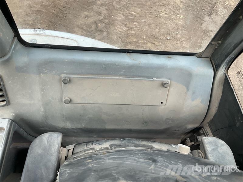Bobcat E60 Mini Excavator Mini excavators < 7t (Mini diggers)