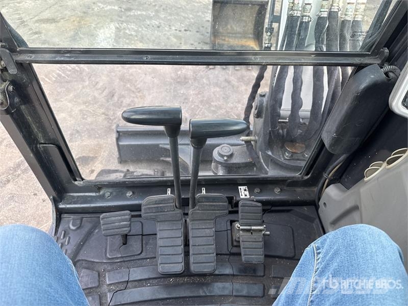 Bobcat E60 Mini Excavator Miniescavatori