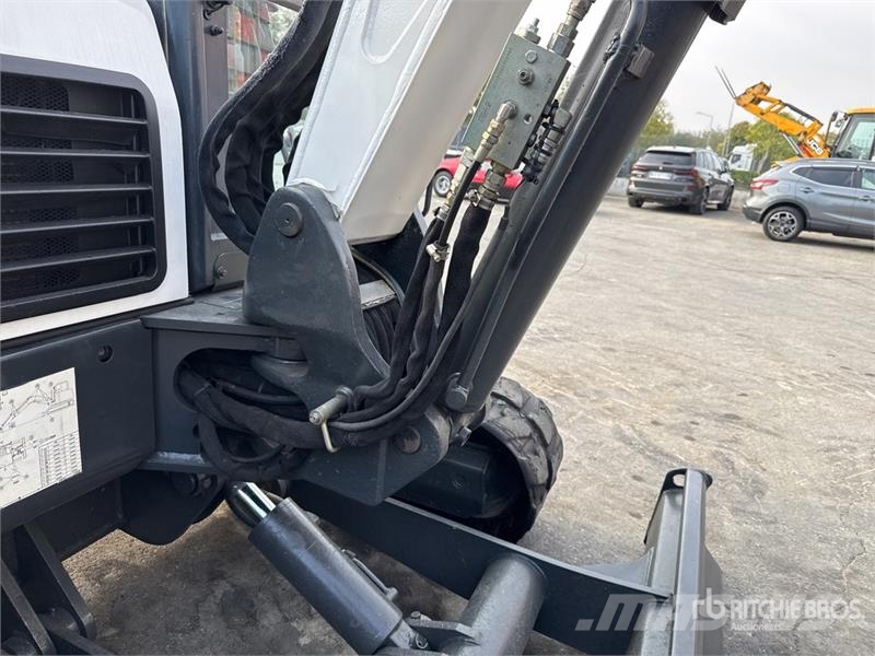 Bobcat E60 Mini Excavator Miniescavatori