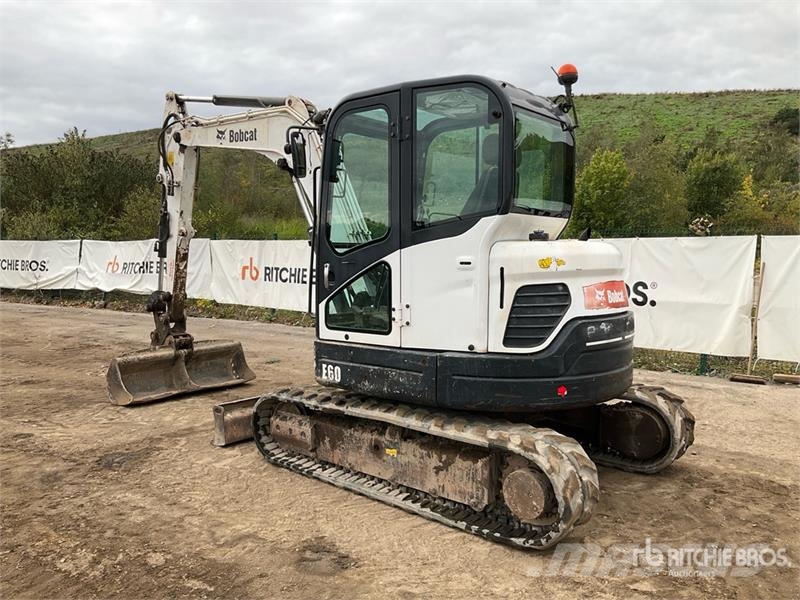 Bobcat E60 Mini Excavator Mini excavators < 7t (Mini diggers)