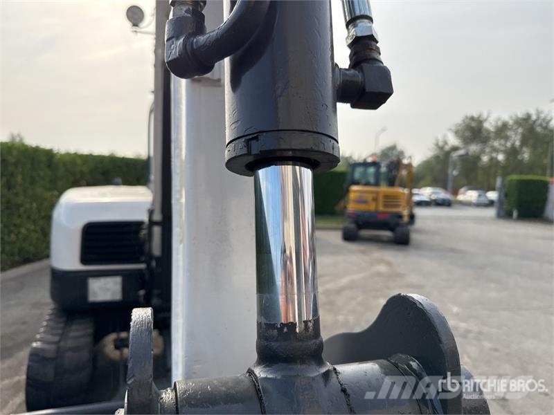Bobcat E60 Mini Excavator Miniescavatori