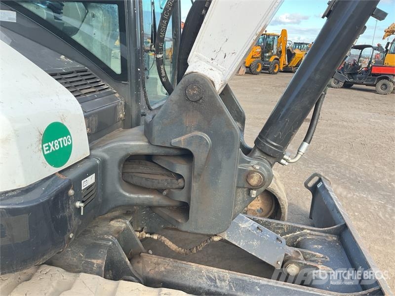 Bobcat E88 Tracked Excavator Kāpurķēžu ekskavatori
