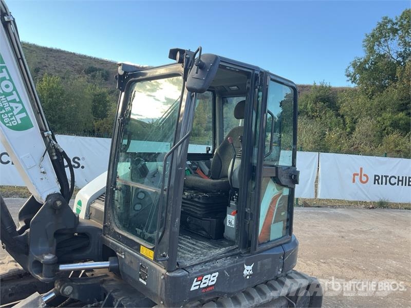 Bobcat E88 Tracked Excavator Kāpurķēžu ekskavatori