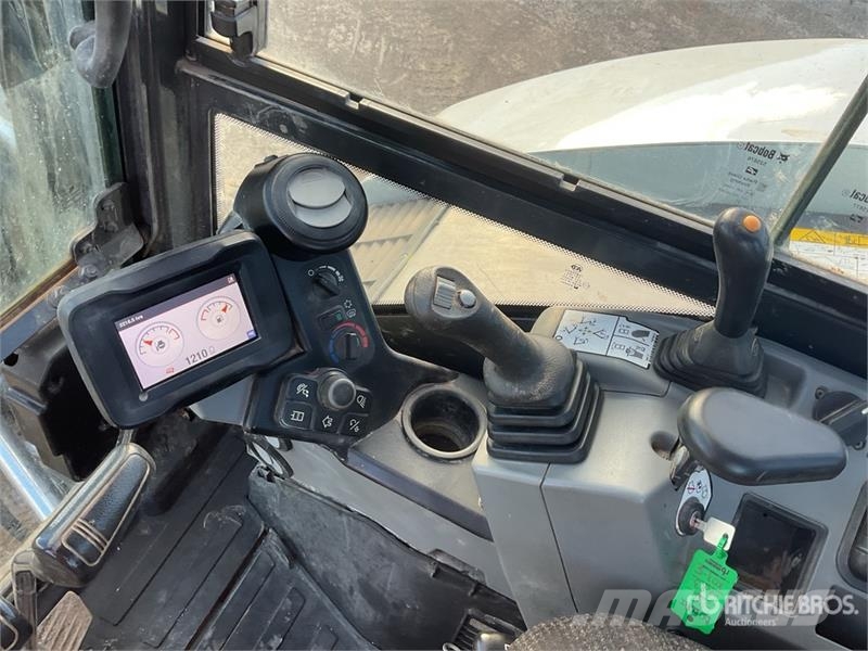 Bobcat E88 Tracked Excavator Kāpurķēžu ekskavatori
