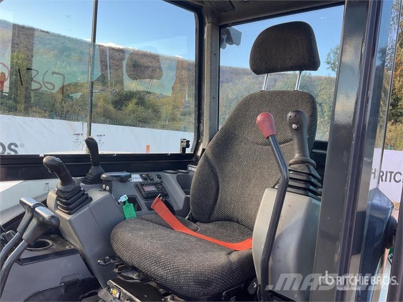 Bobcat E88 Tracked Excavator Kāpurķēžu ekskavatori