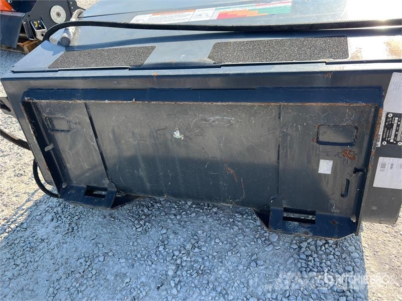 Bobcat M54 Skid Steer Broom Cepillos