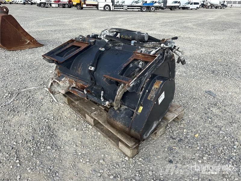 Bobcat MB200 Skid Steer Concrete Mixer Betoneiras