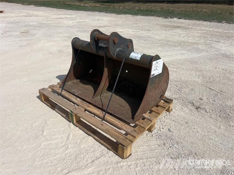 Bobcat MX4D Cleanup Godet de Curage Bucket دلاء