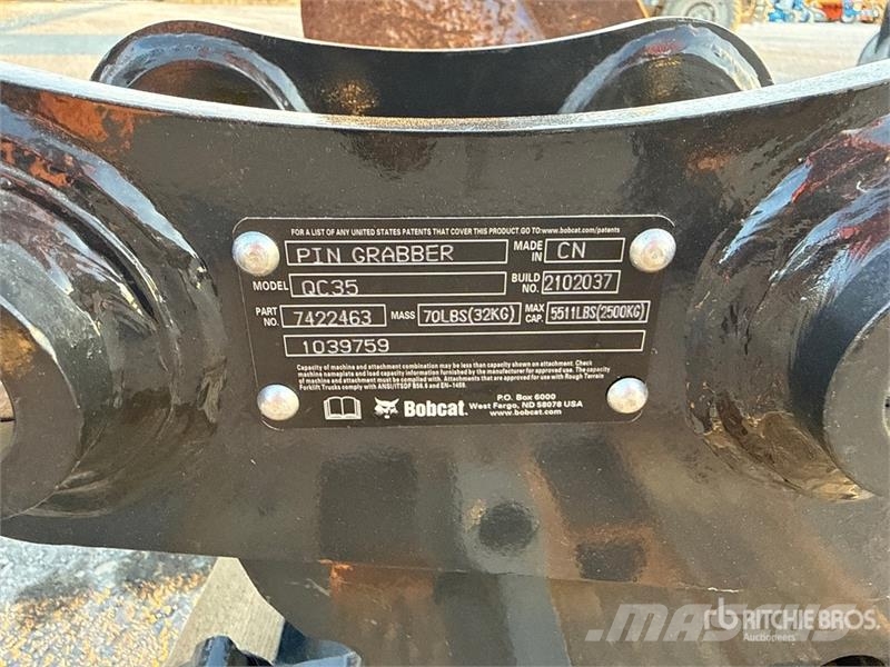 Bobcat QC35 Quick Coupler (Unused) Schnellwechsler