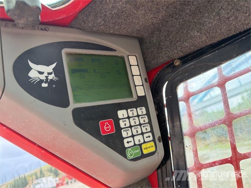 Bobcat S100 Мини-погрузчики