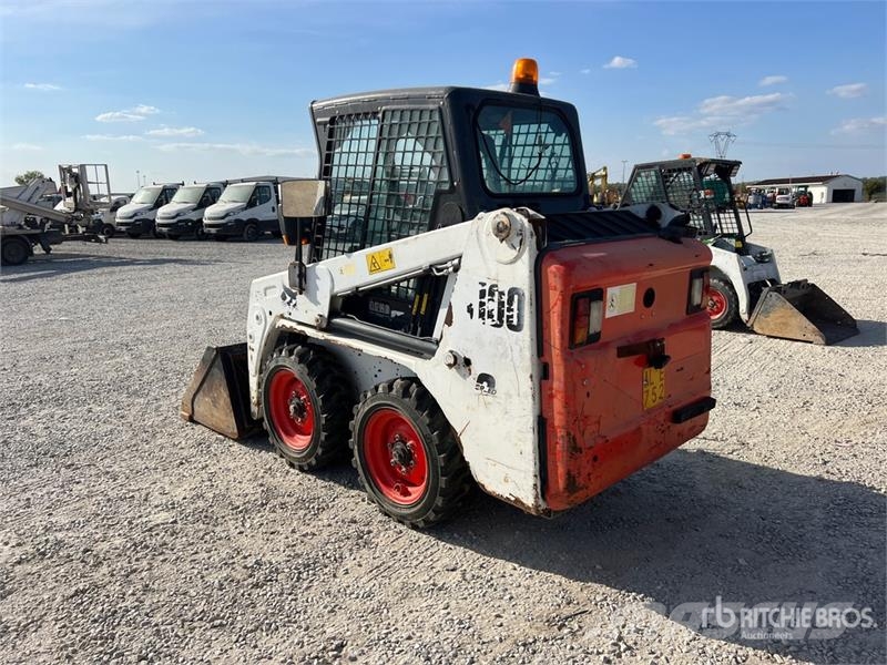 Bobcat S100 Мини товарачи