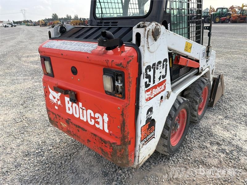Bobcat S100 Мини-погрузчики