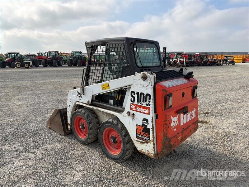 Bobcat S100 Мини-погрузчики