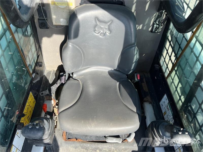 Bobcat S100 Мини товарачи