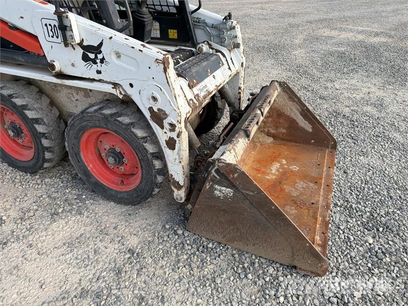 Bobcat S100 Мини-погрузчики