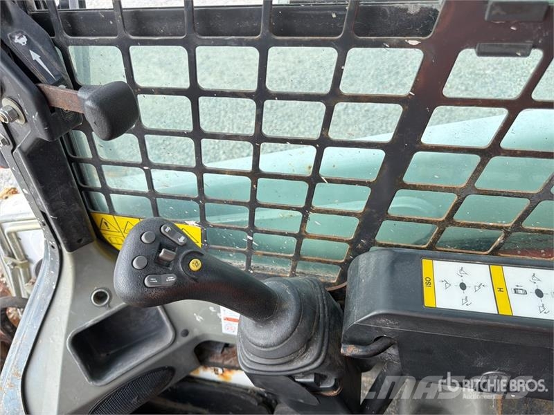 Bobcat S450 Мини-погрузчики