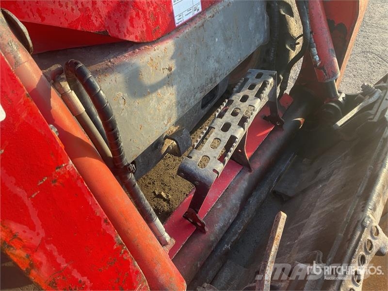 Bobcat S450 Skid steer loaders