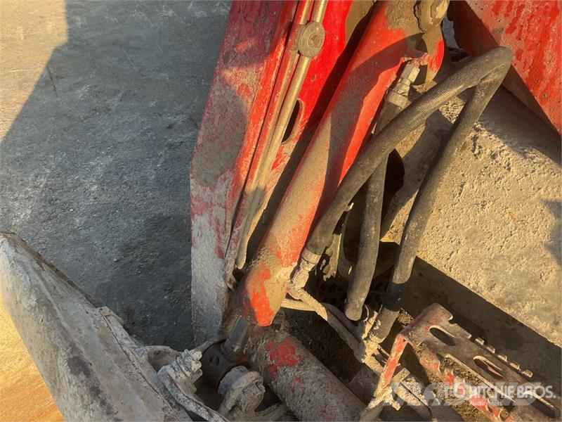 Bobcat S450 Skid steer loaders