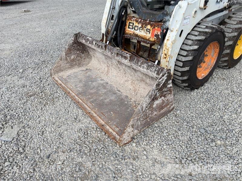 Bobcat S450 Мини-погрузчики