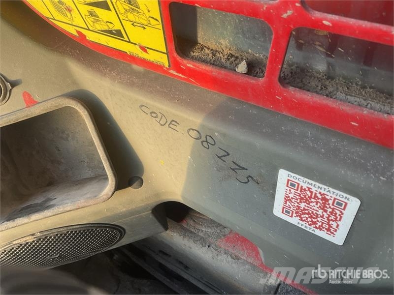 Bobcat S450 Skid steer loaders