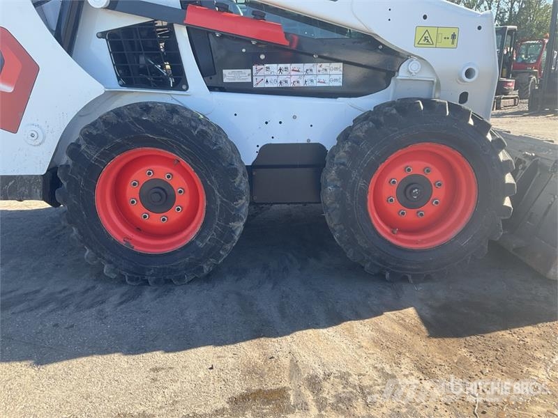 Bobcat S530 Mini Pale Gommate