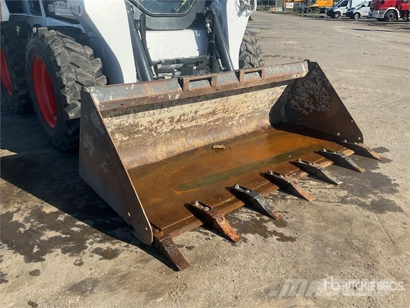 Bobcat S530 Mini Pale Gommate