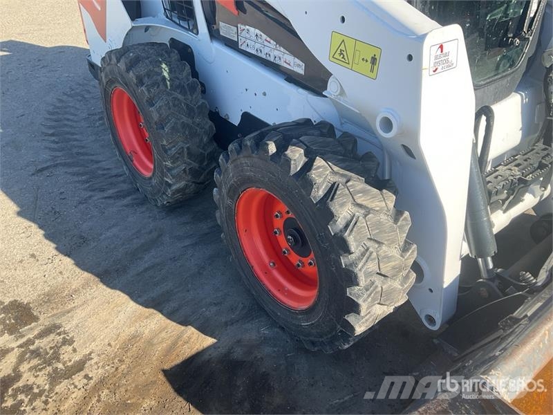 Bobcat S530 Mini Pale Gommate
