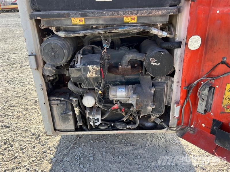 Bobcat S70 Liukuohjatut kuormaajat