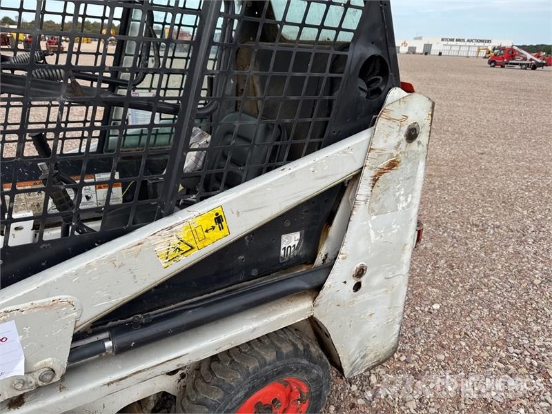 Bobcat S70 Skid steer mini utovarivači