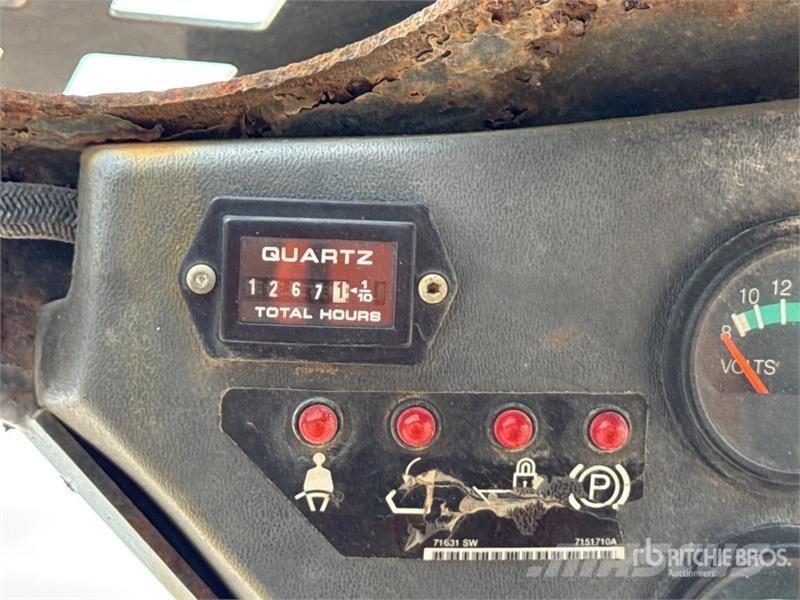 Bobcat S70 Skid steer mini utovarivači
