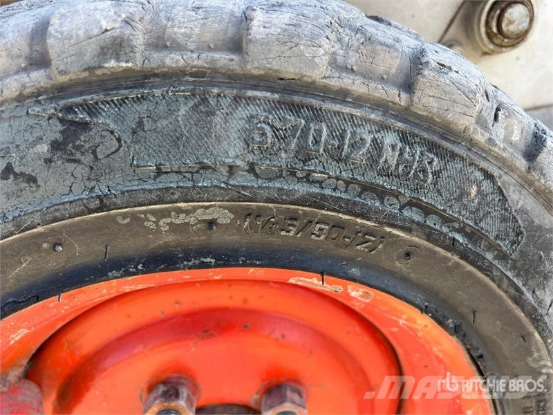 Bobcat S70 Liukuohjatut kuormaajat