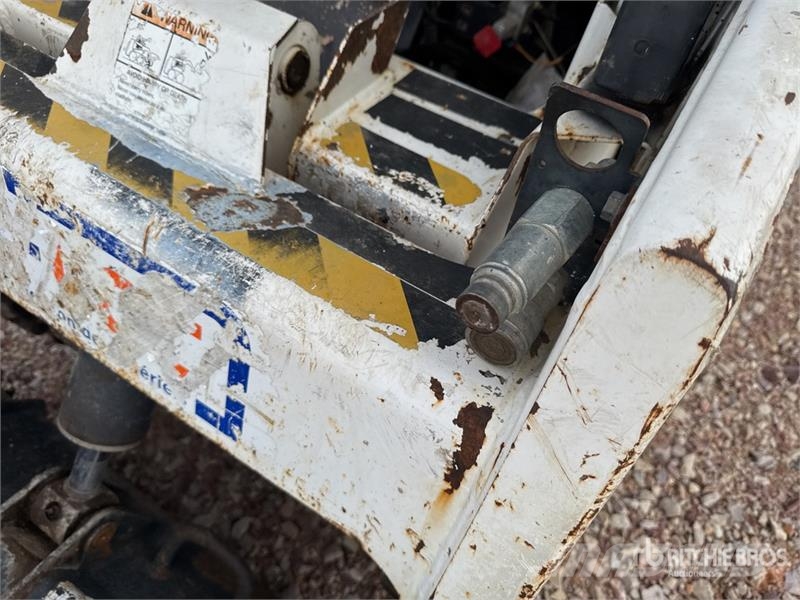 Bobcat S70 Skid steer mini utovarivači