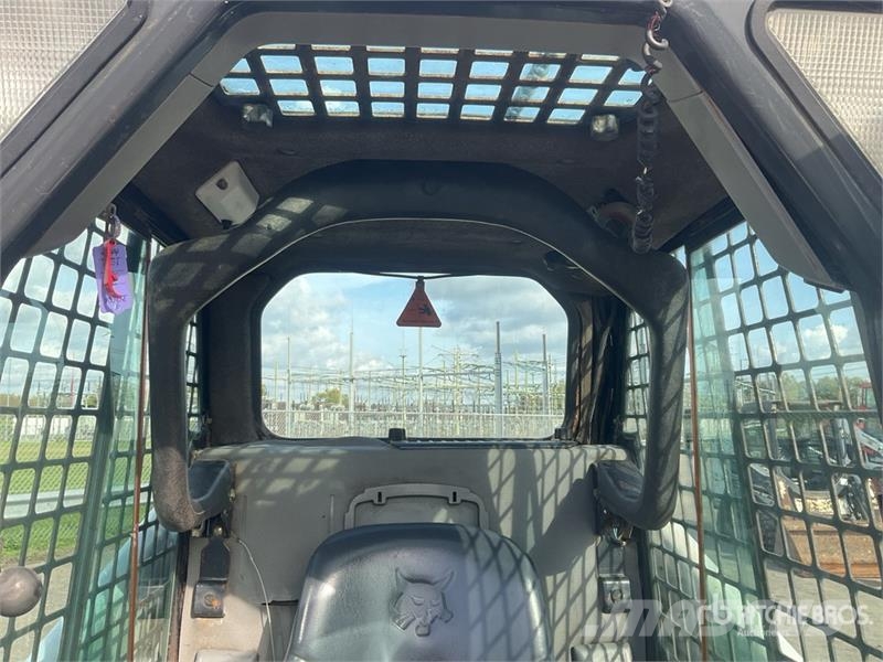 Bobcat T200 Φορτωτάκια