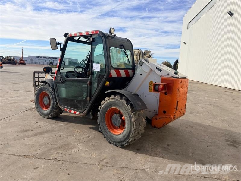 Bobcat T2250 Chariot Telescopique Telehandler مناولات متداخلة