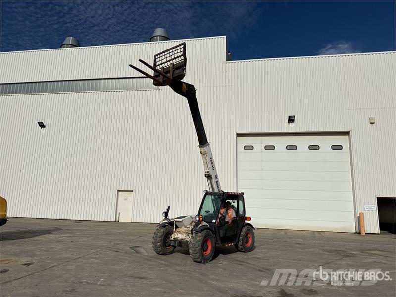 Bobcat T2250 Chariot Telescopique Telehandler مناولات متداخلة