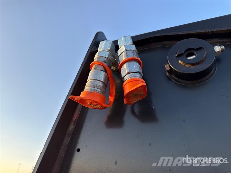 Bobcat T40.180SLPRC Telehandler مناولات متداخلة