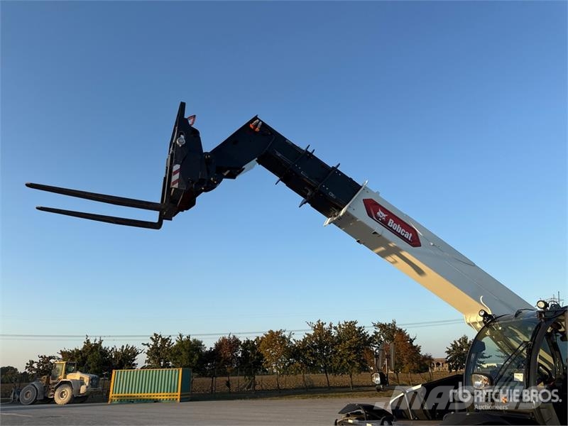 Bobcat T40.180SLPRC Telehandler مناولات متداخلة