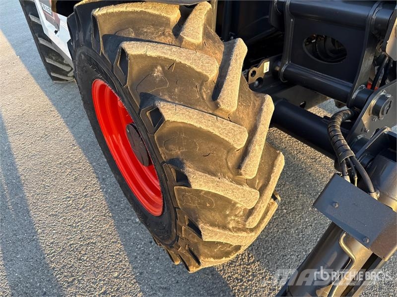 Bobcat T40.180SLPRC Telehandler مناولات متداخلة