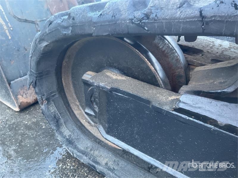 Bobcat T590 لوادر انزلاقية التوجيه