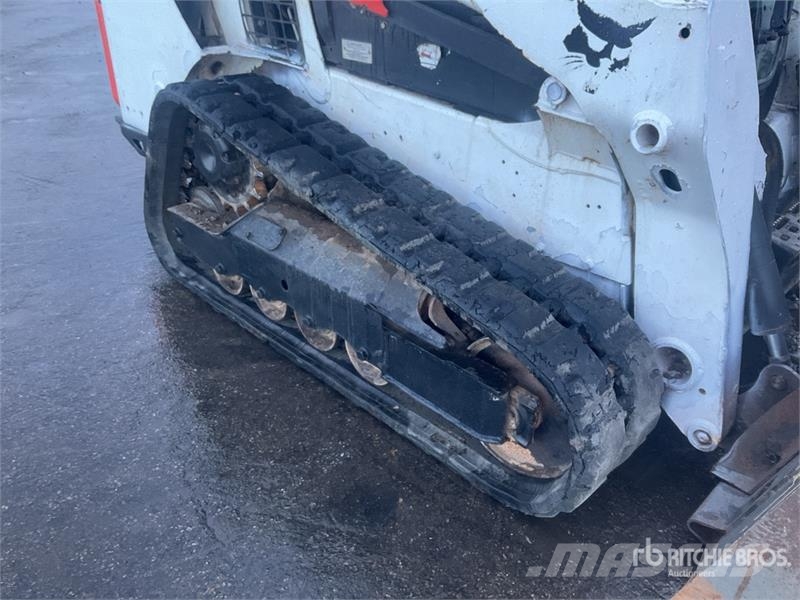 Bobcat T590 لوادر انزلاقية التوجيه