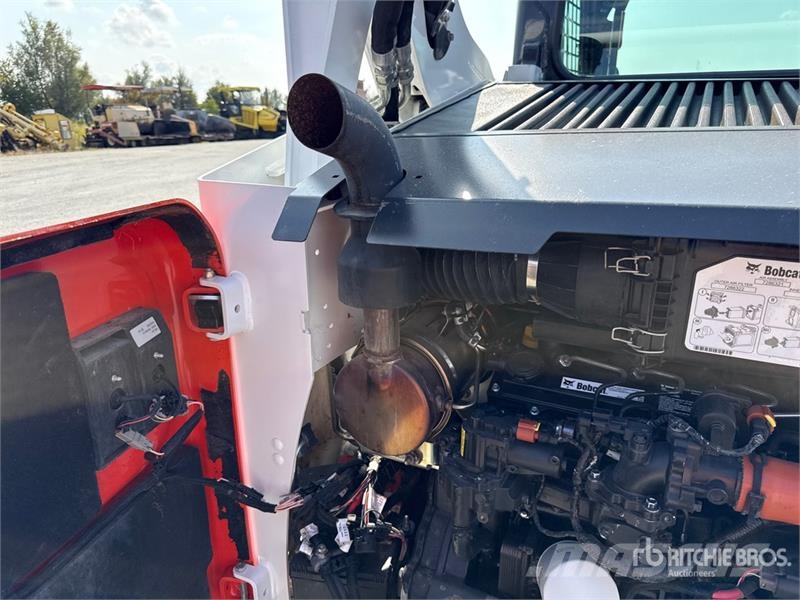 Bobcat T590 Smykem řízené nakladače