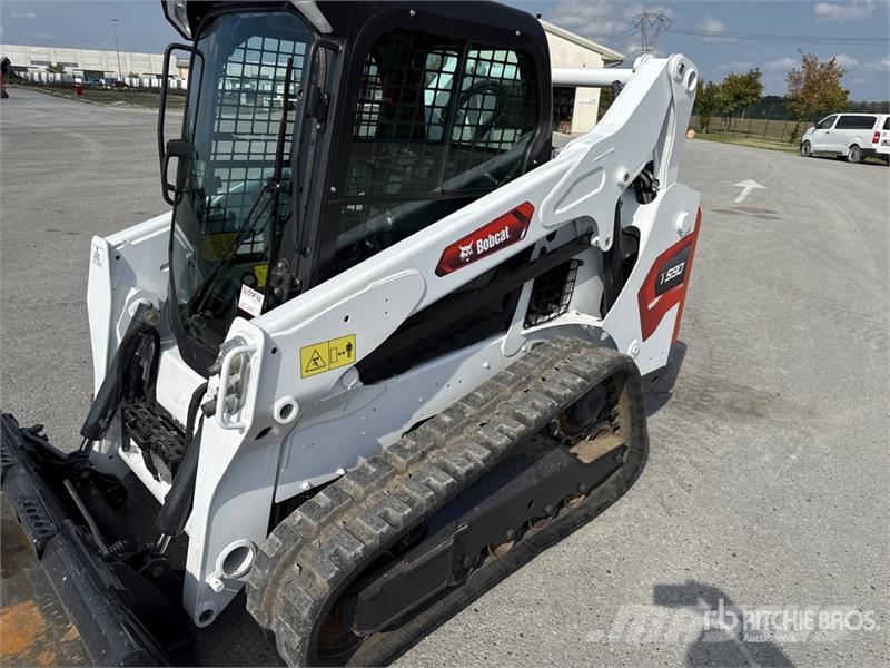 Bobcat T590 Carregadoras de direcção deslizante