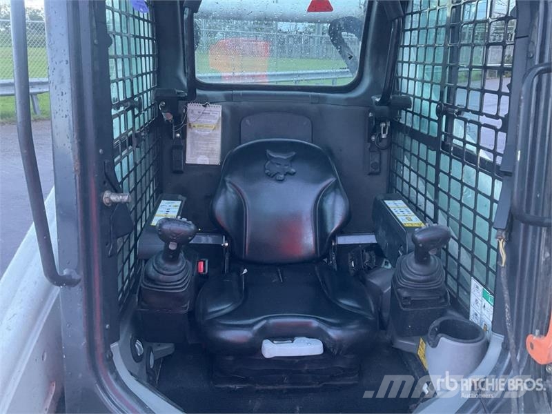 Bobcat T590 لوادر انزلاقية التوجيه