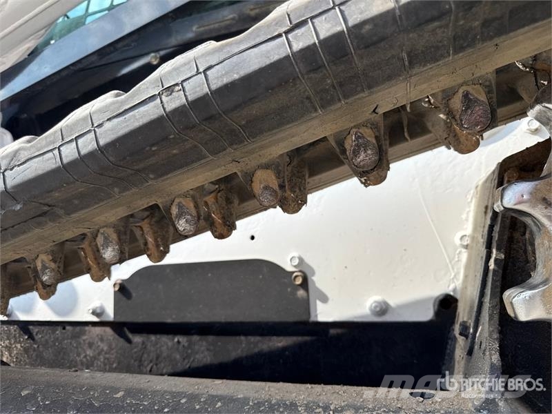 Bobcat T590 Carregadoras de direcção deslizante